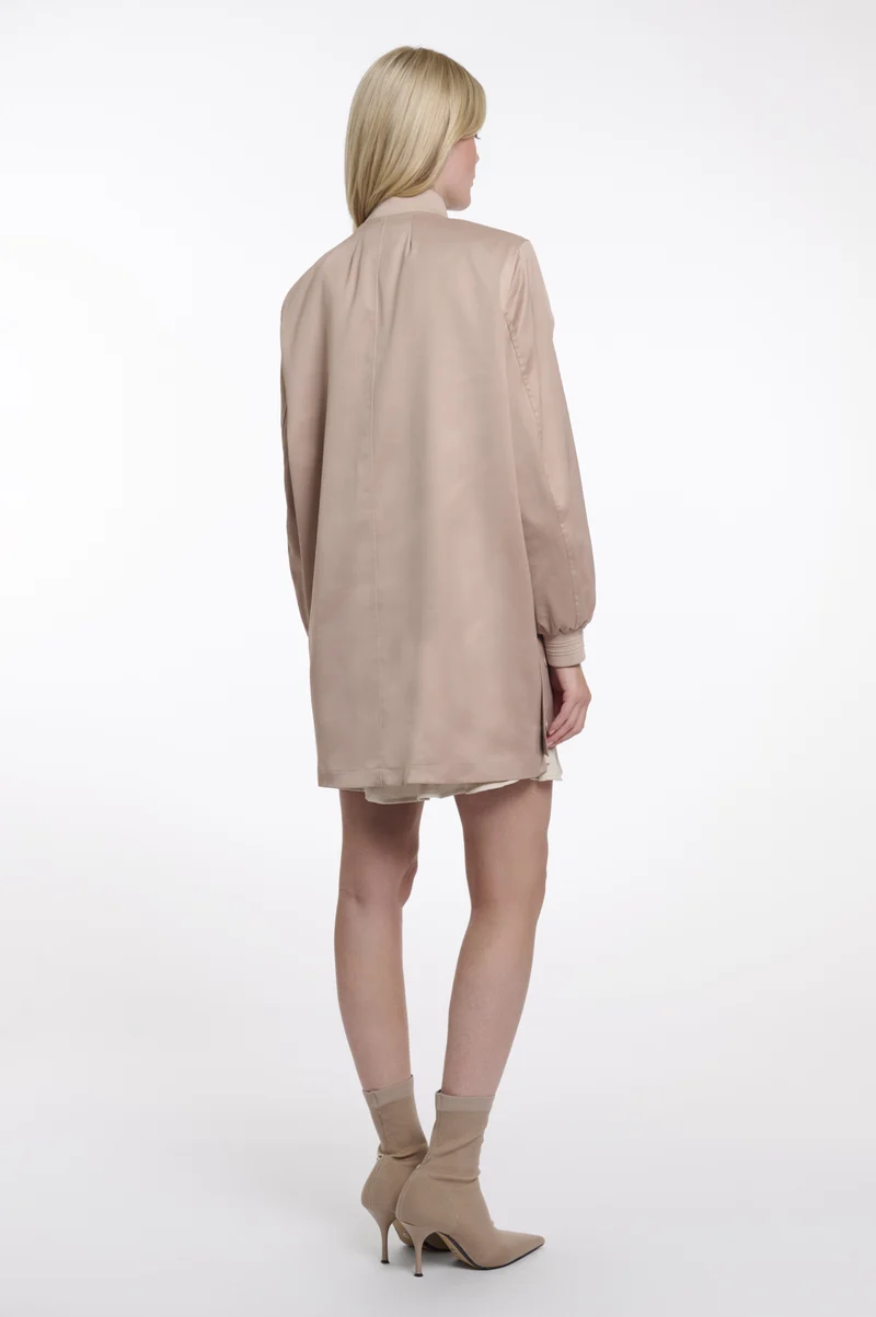 Pina.7002621, smoked pearl