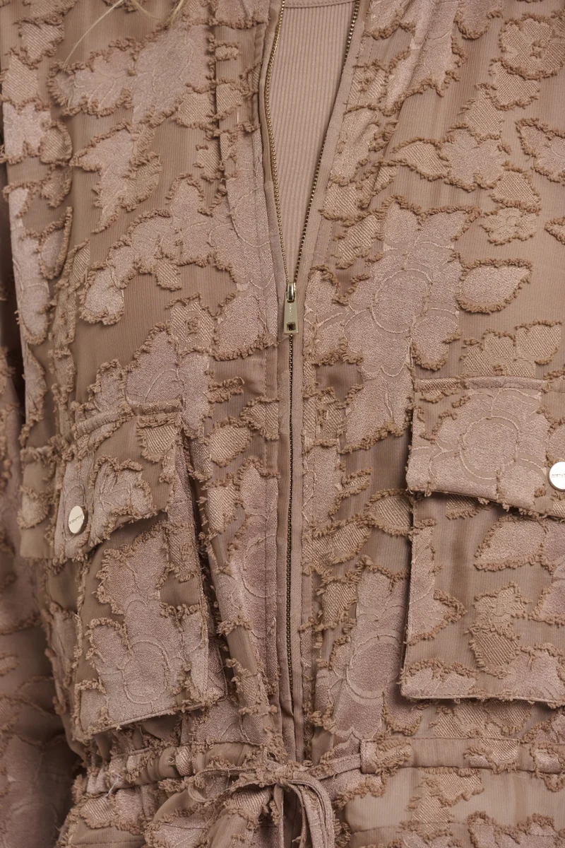 Priori.7002621, rosy brown