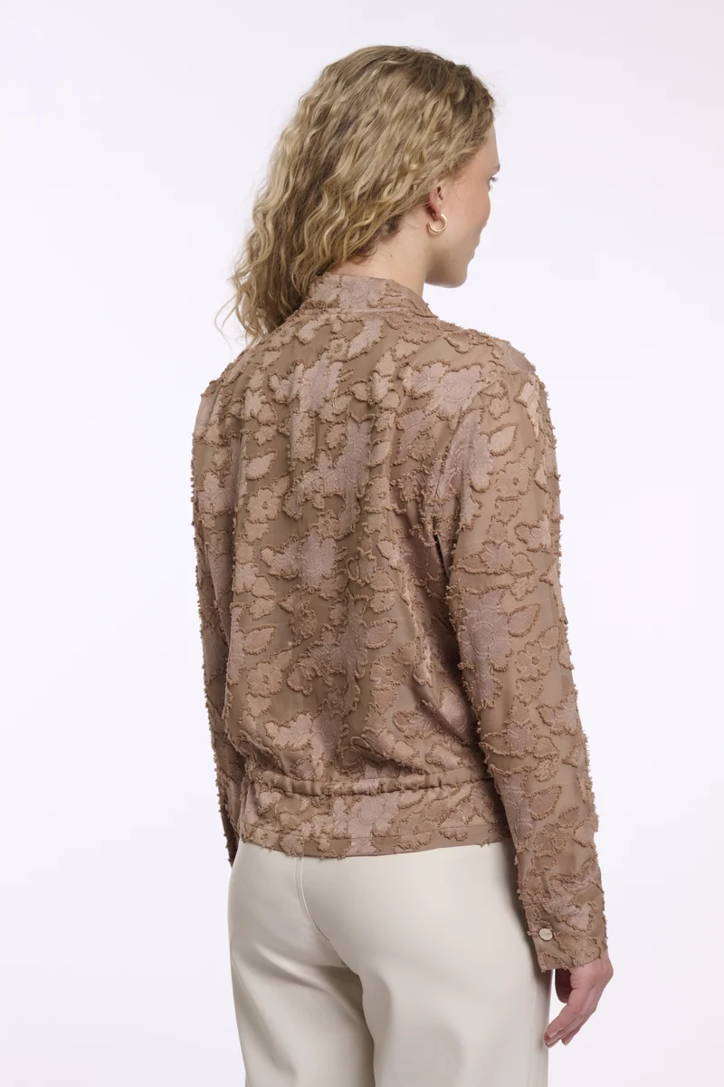 Priori.7002621, rosy brown
