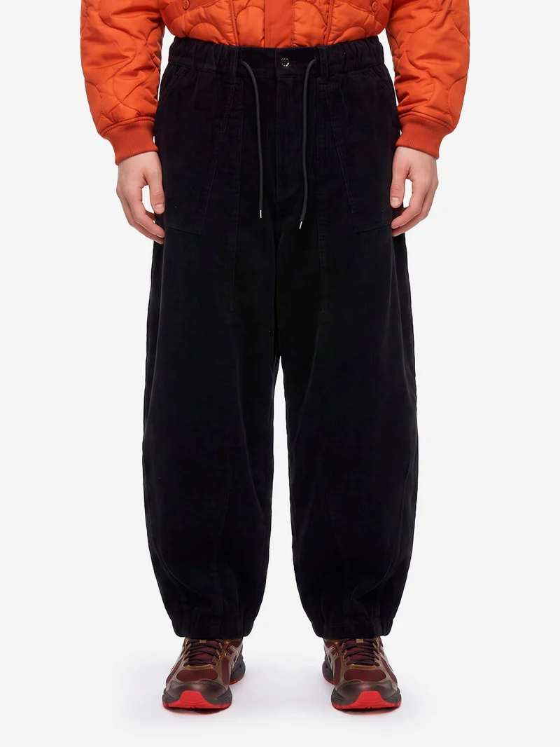 Pantaloni Balloon in velluto a coste neri