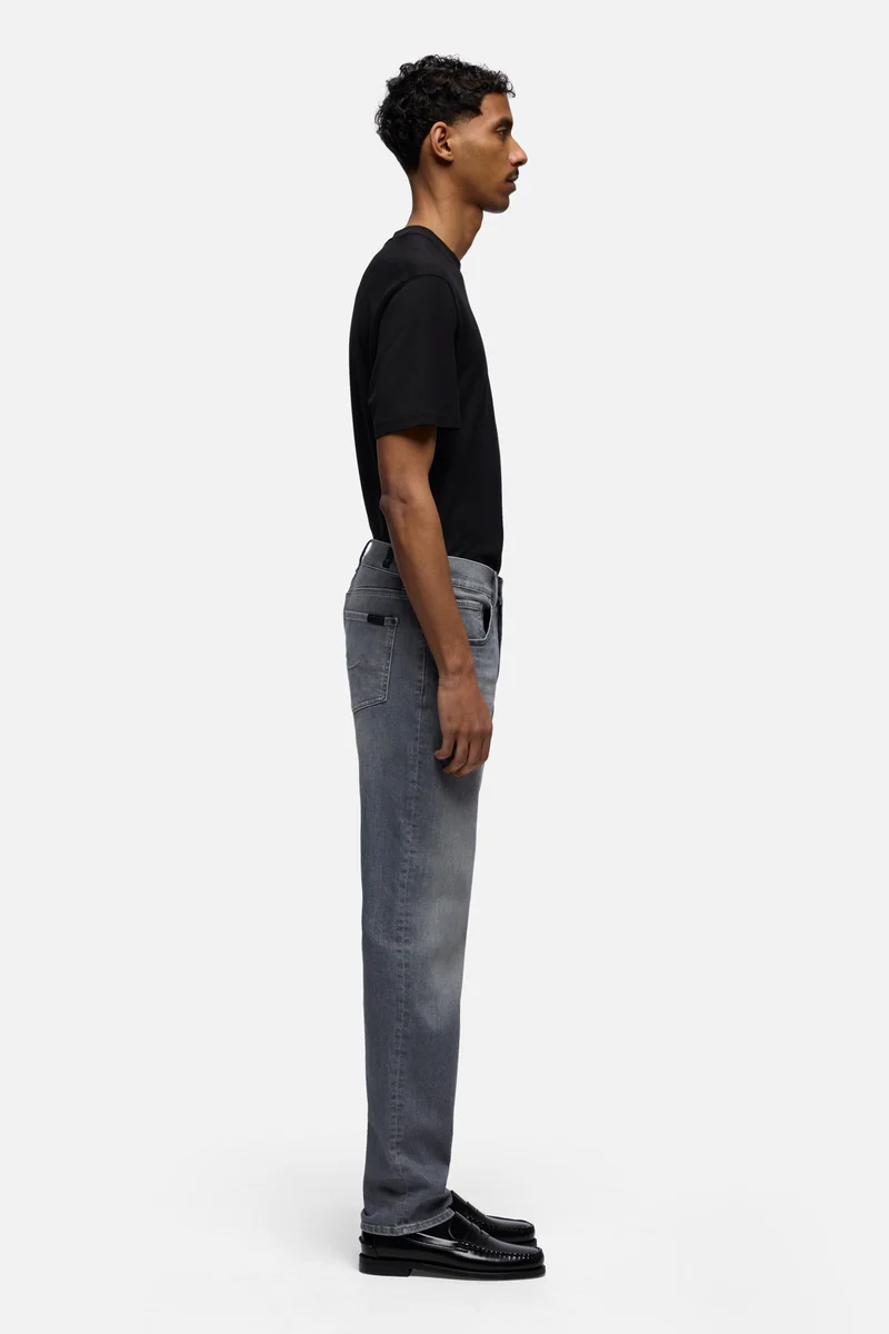 SLIMMY TAPERED in Luxe Performance Faint