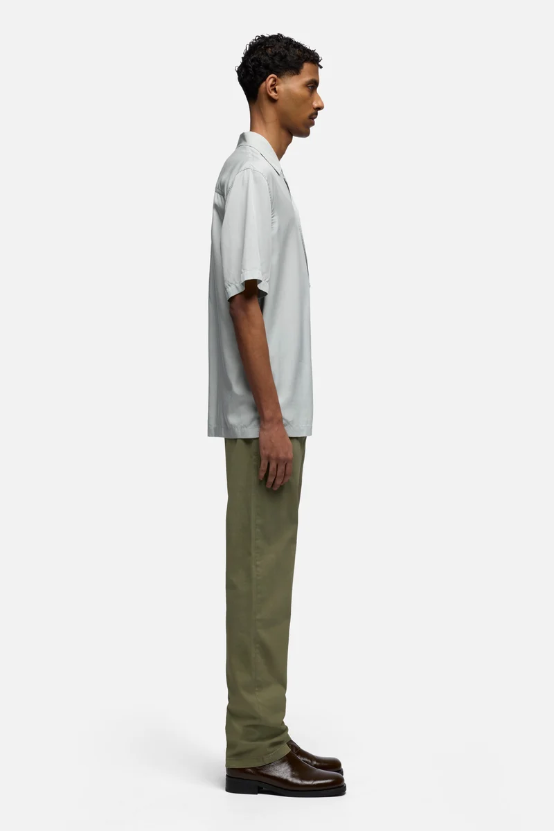 SHORT SLEEVE CAMP SHIRT in Fluid Dusty Blue