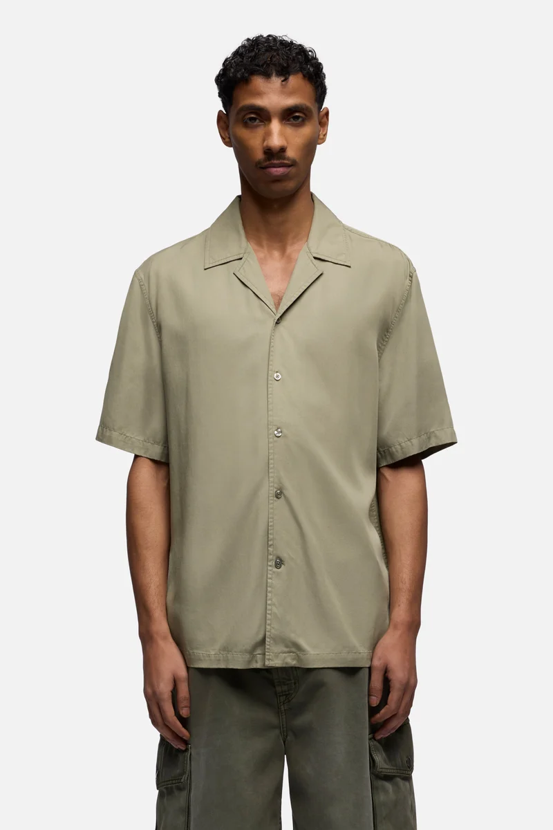 SHORT SLEEVE CAMP SHIRT in Fluid Army
