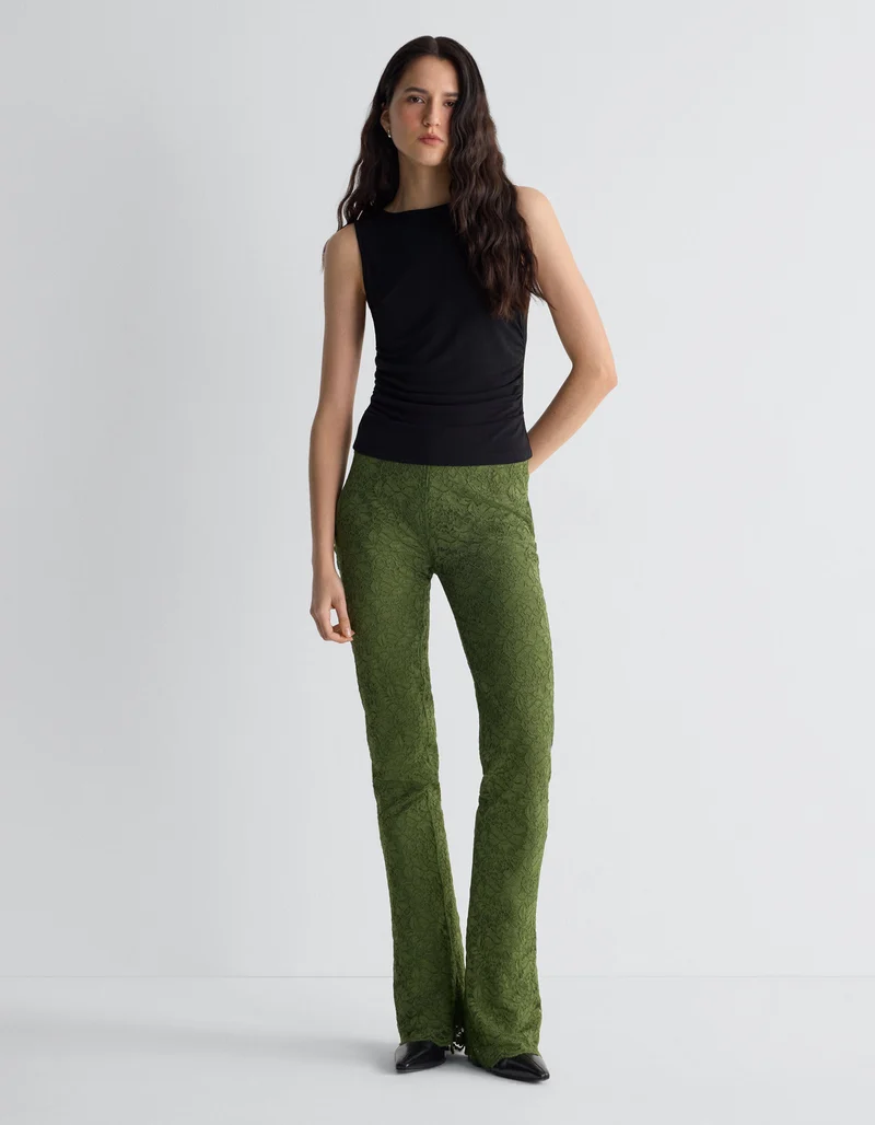 Flared-Leg Spitzen-Hose Kayla