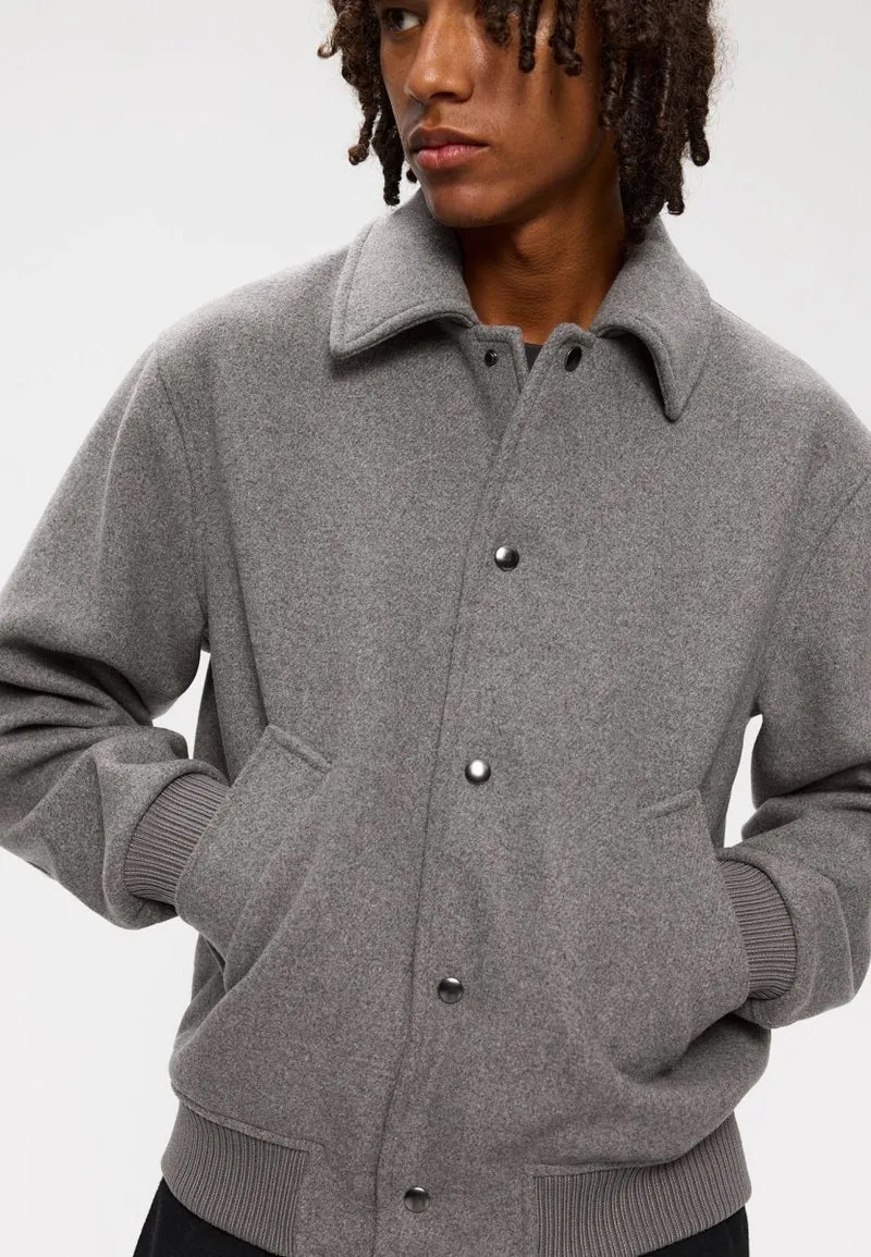 Elvine Wolljacke Narian in Grau meliert