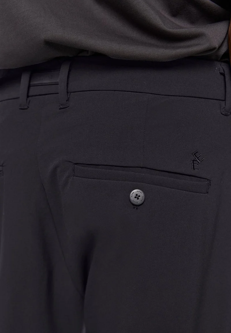 Elvine Herren Hose Arnason Nylon Stretch in Schwarz