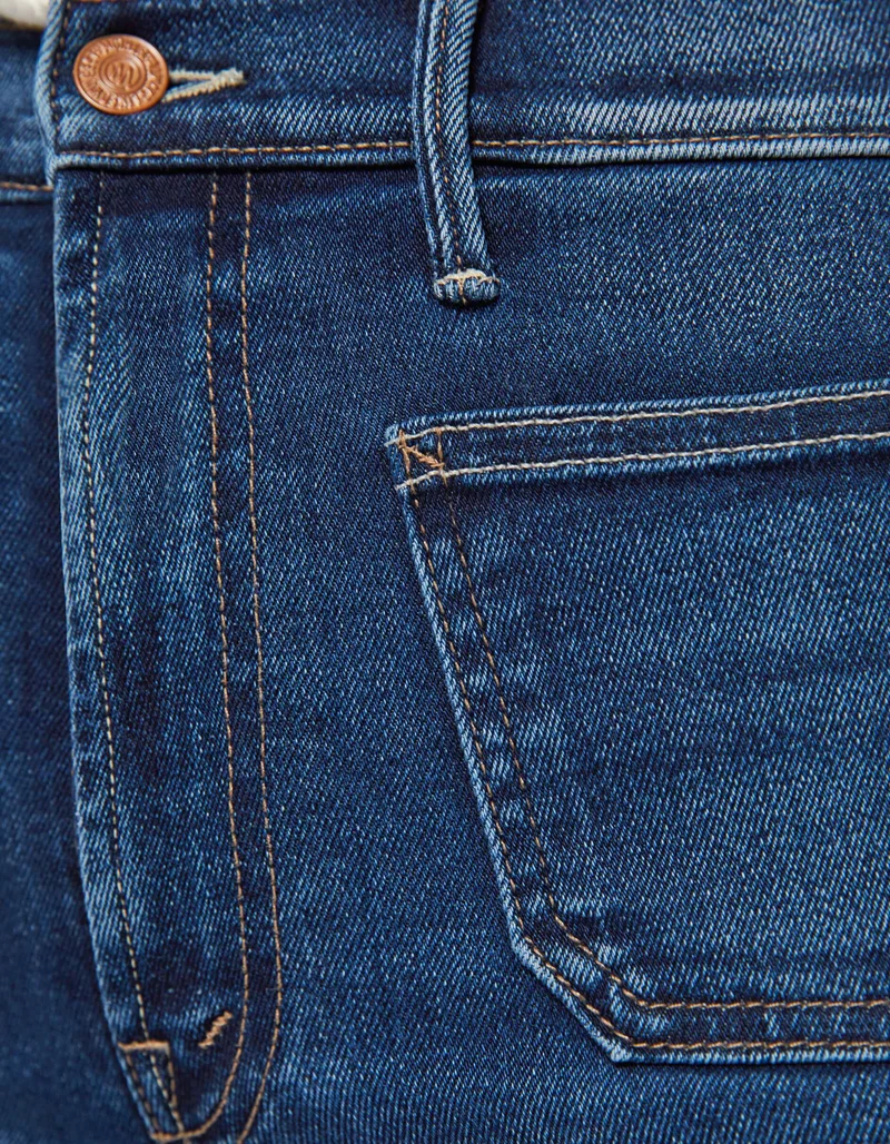 Flared-Leg Jeans Hustler Roller Patch