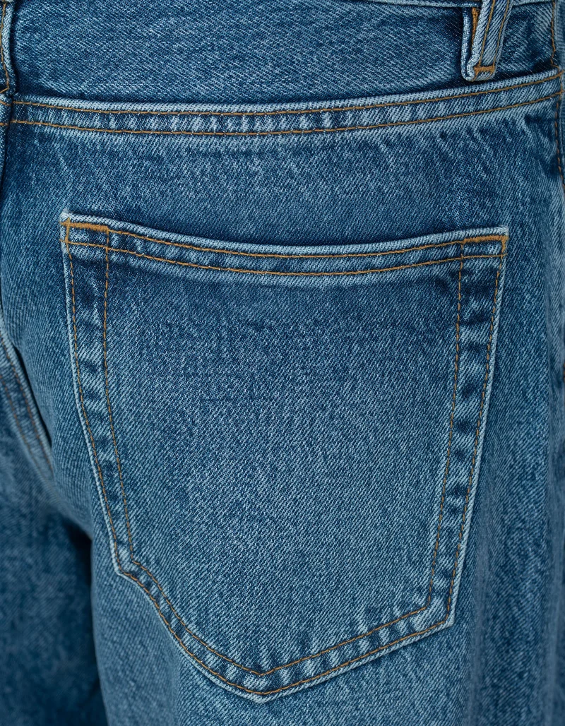 Barrel-Leg Jeans The Bow