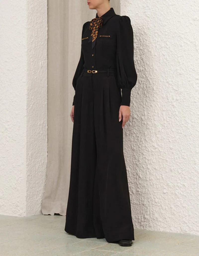 Wide-Leg Hose Belted