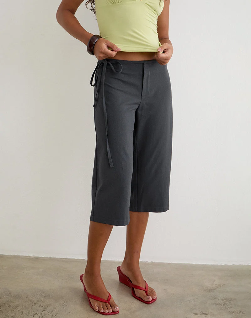 Vimira Capri in der Farbe „Tailoring Liquorice“
