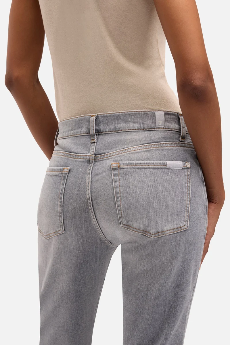 RELAXED SKINNY in Slim Illusion Riverstone