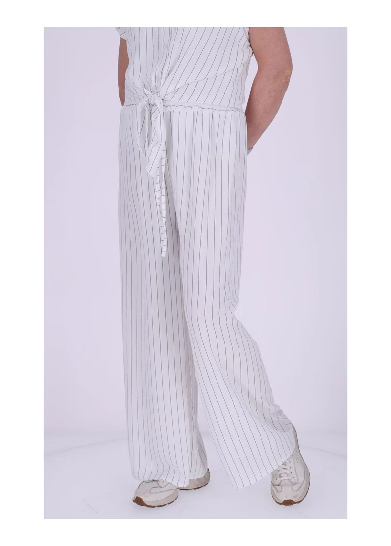 Splash of Color Damen Hose Nadelstreifen