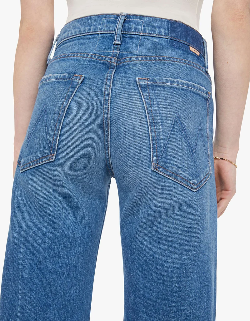 Wide-Leg Jeans The Mid Rise Lasso