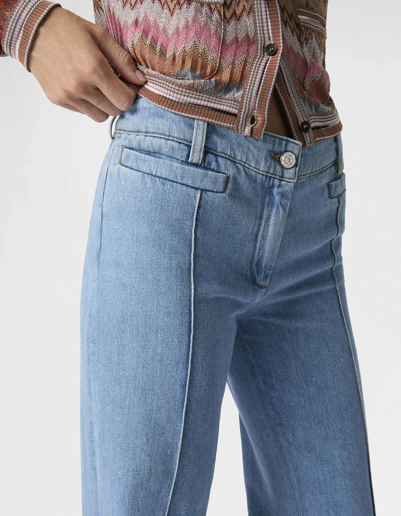 Bootcut-Jeans mit Saumumschlag