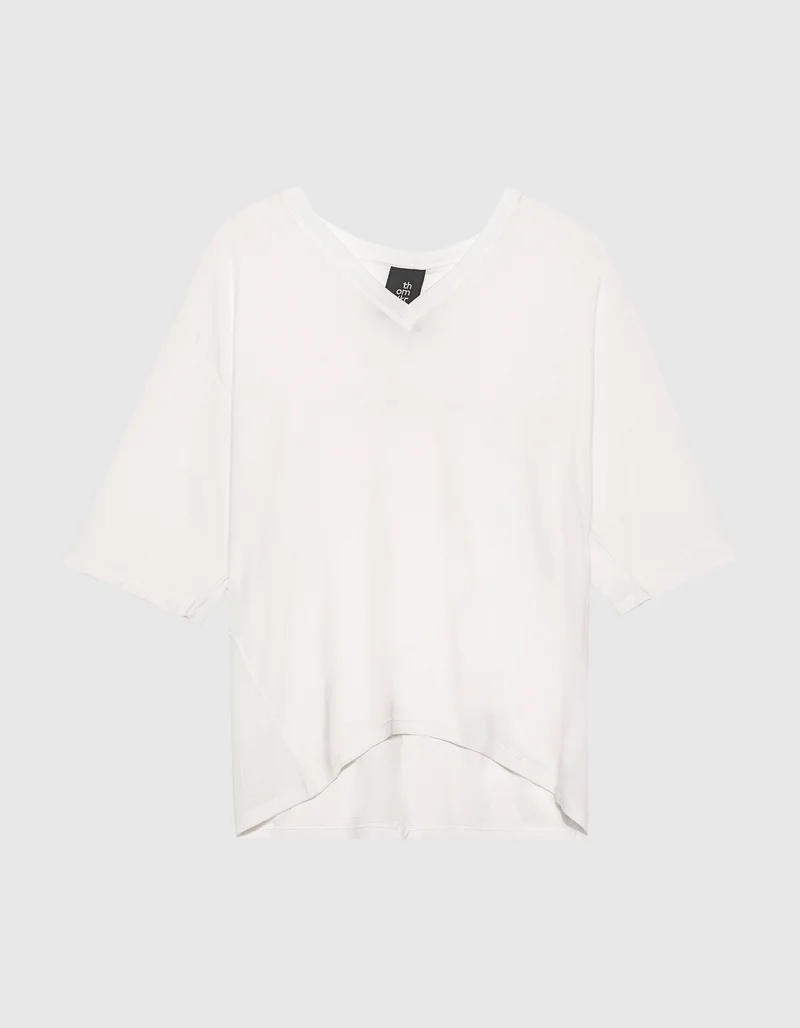 V-Neck T-Shirt Relaxed mit Seidenanteil