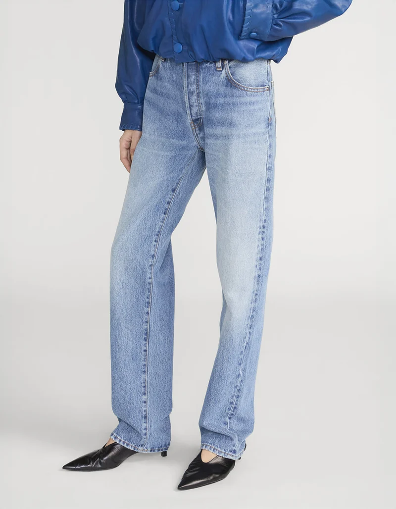 Straight-Leg Jeans The Essential