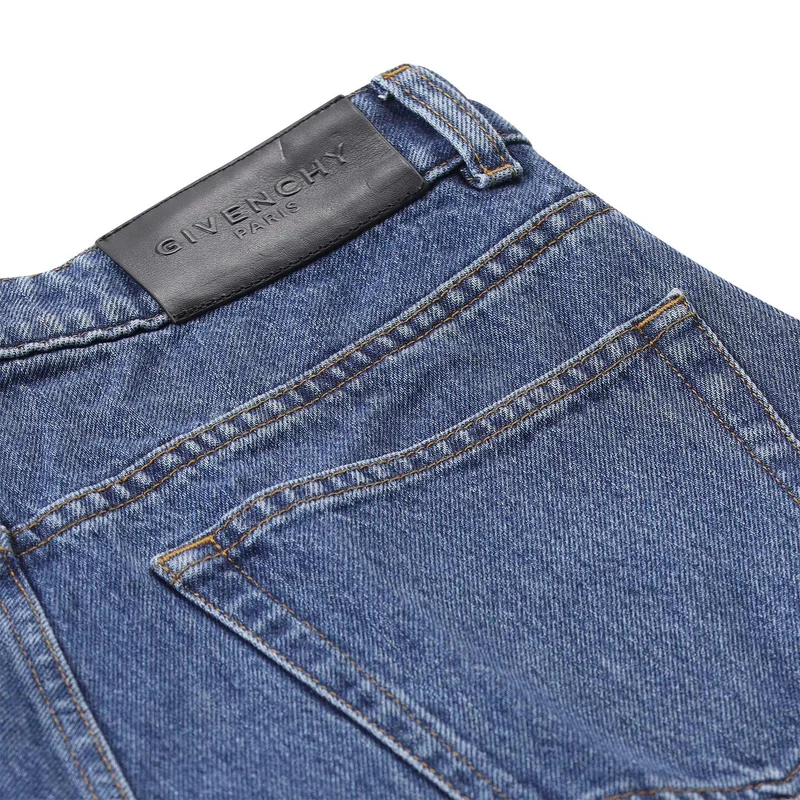 Wide-Leg Jeans mit Fransen