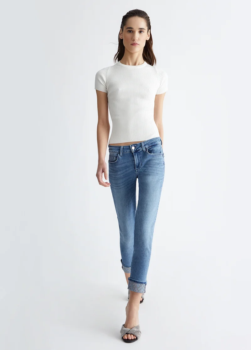 Bottom Up Skinny Jeans with Turn-Ups