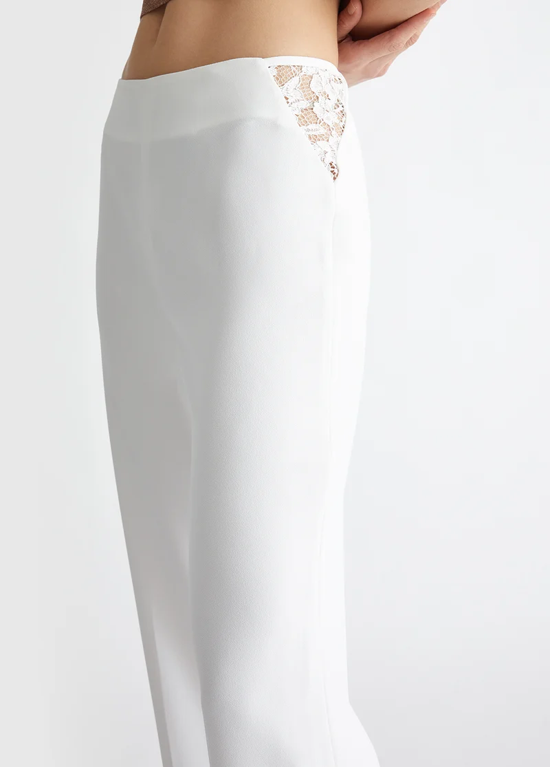 Elegant trousers with lace