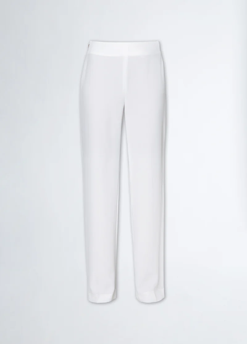 Elegant trousers with lace