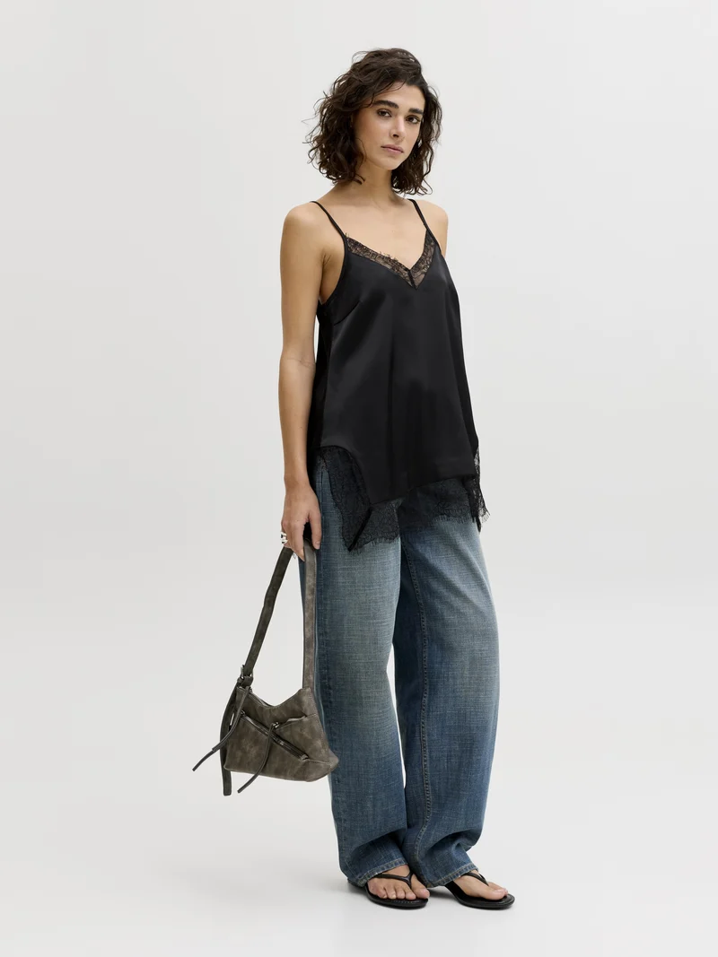 JXVIMA SINGLET SATIN LACE LONG TOP, Black