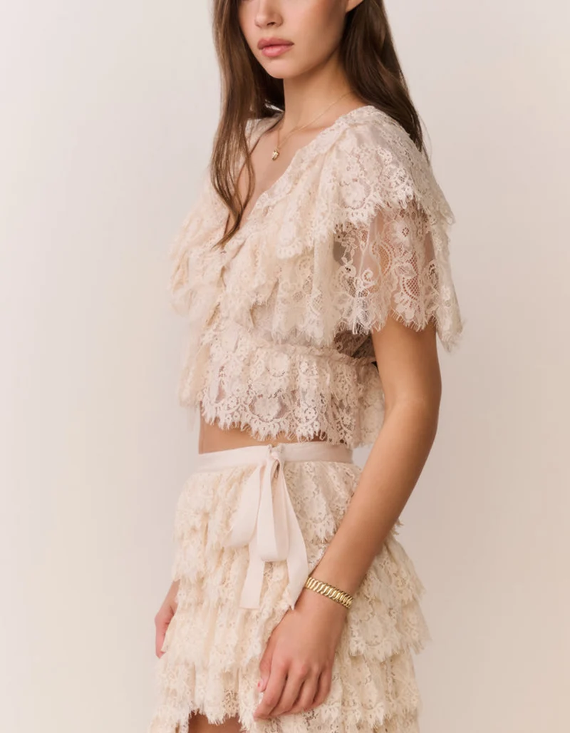 Cropped Spitzen-Top Caper mit Volants