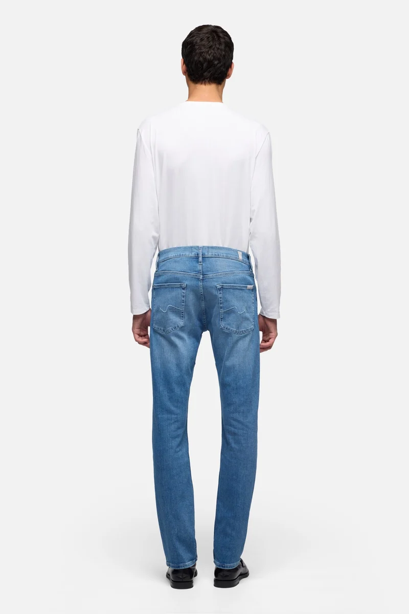 THE STRAIGHT in Denim Tail