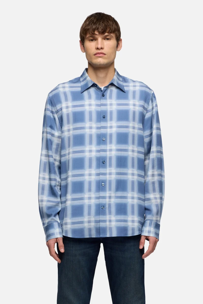 CLASSIC BUTTON UP SHIRT in Fluid Blue Check