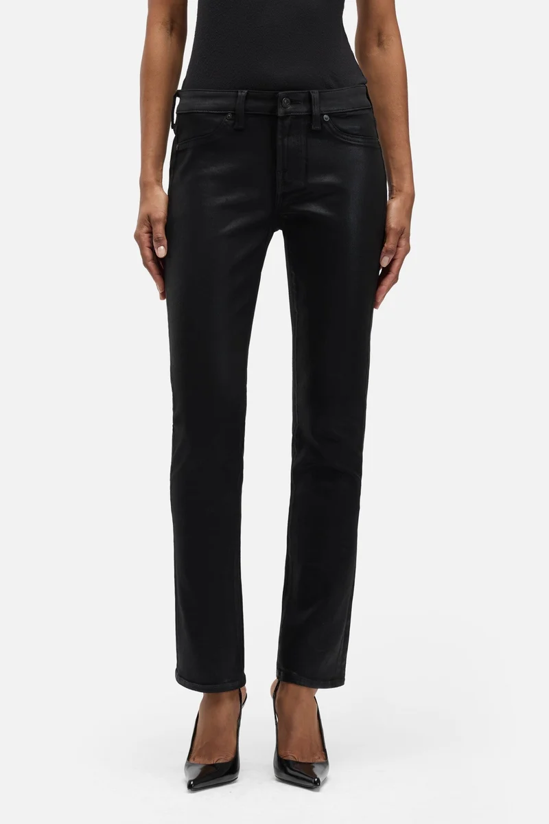 LOW SKINNY in Coated Slim Illusion Black