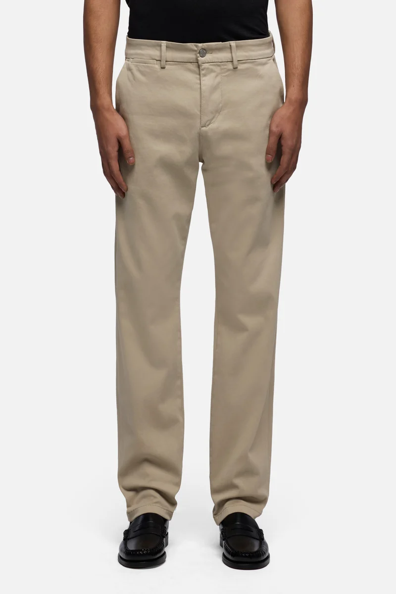 SLIMMY CHINO in Luxe Performance Sateen Biscuit