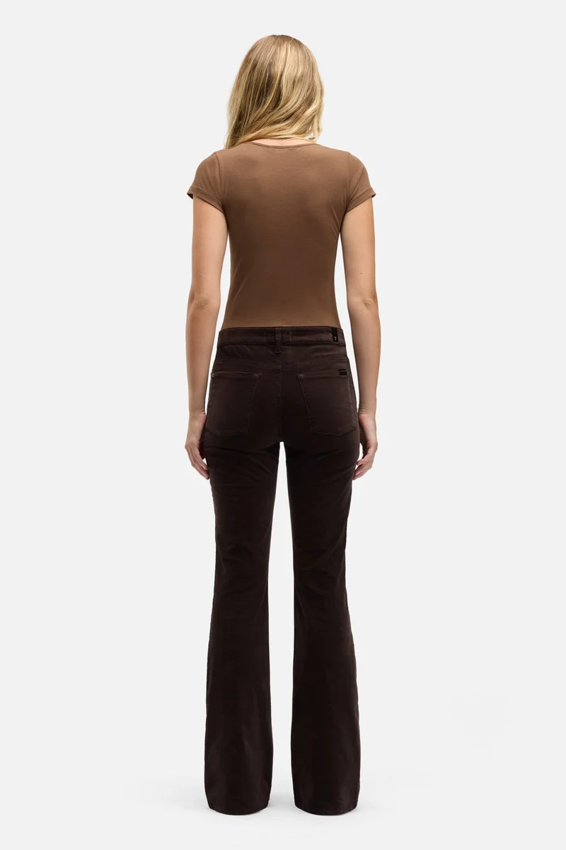 LEGGY BOOTCUT in Velvet Chocolate