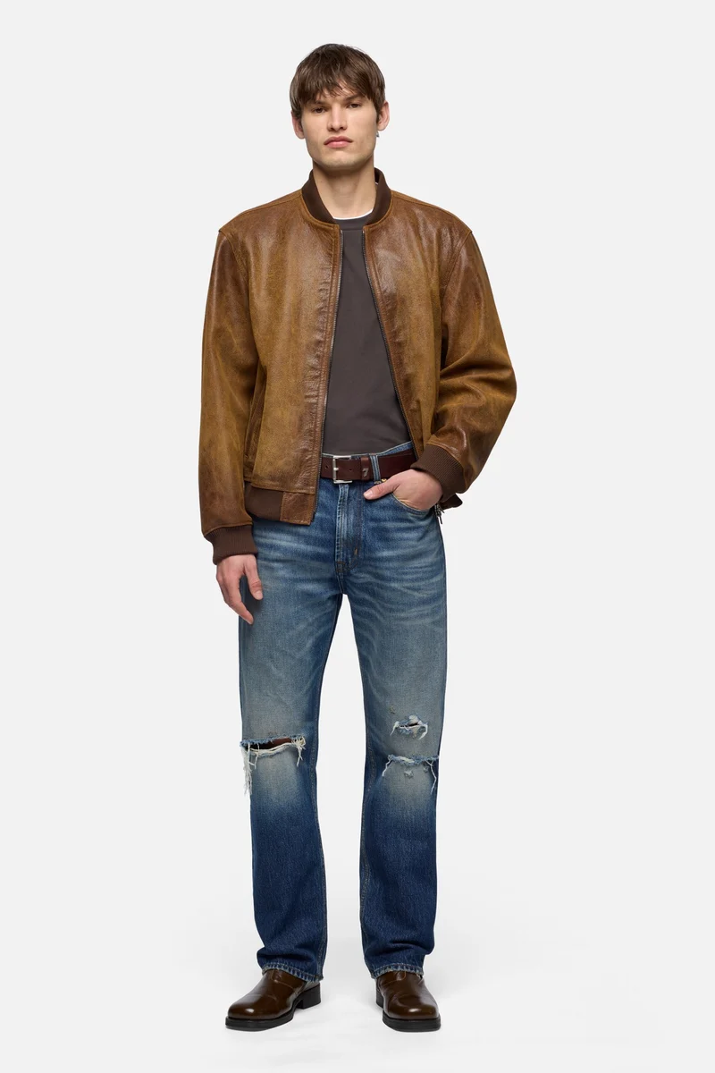 BOMBER JACKET in Leather Pecan