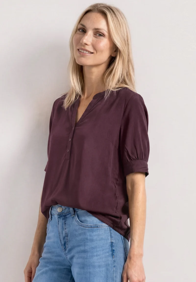 LTD QR Splitneck blouse w gath, rustic rouge