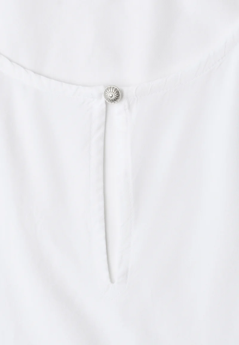Studio_Roundneck blouse w vola, White