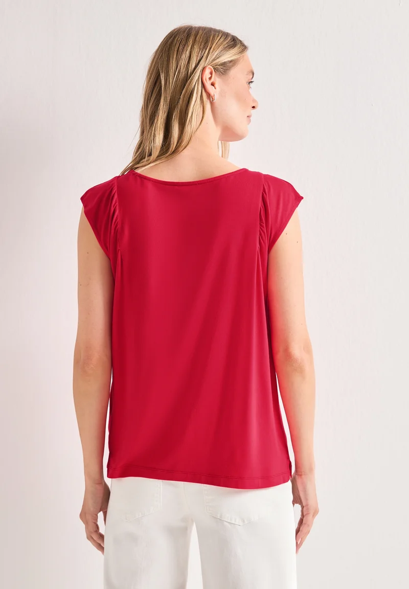 mat-mix top w.gathering and de, salsa red