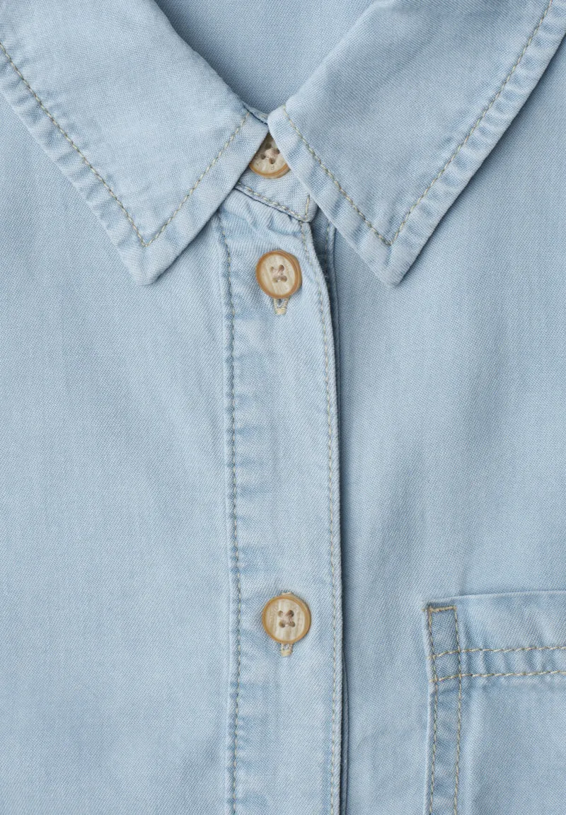 LTD QR Studio_Denim Blouse,lig, soft light blue wash