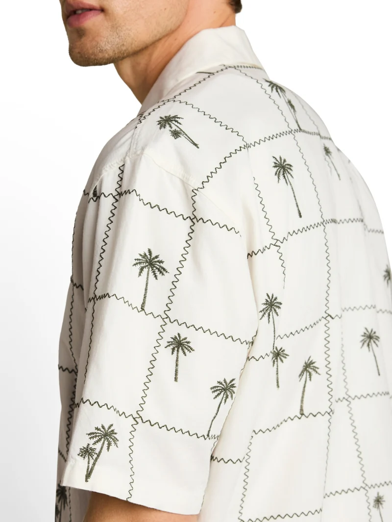 relaxed embroidered resort shi, wool white palm embro design