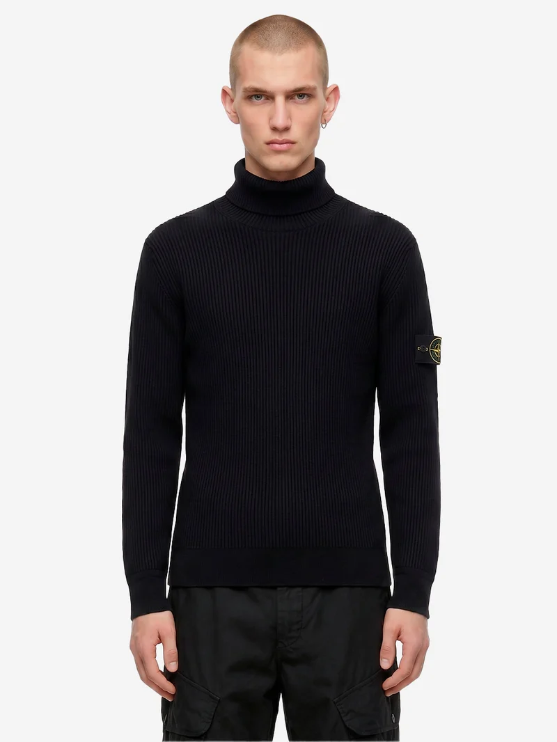 Maglione dolcevita nero in lana con costine sottili
