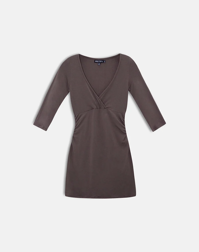 Trudita Minikleid aus Rayon-Jersey in der Farbe „Peppercorn Brown“