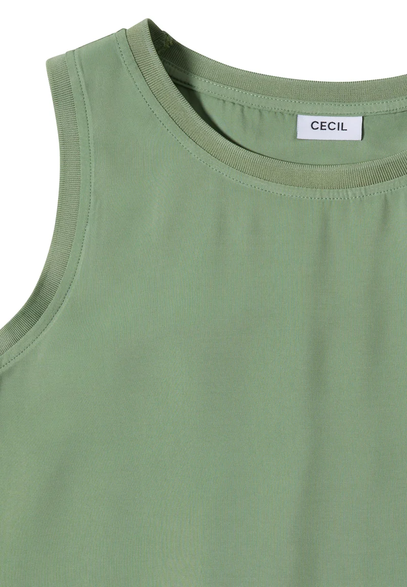 Solid Top, deep matcha green