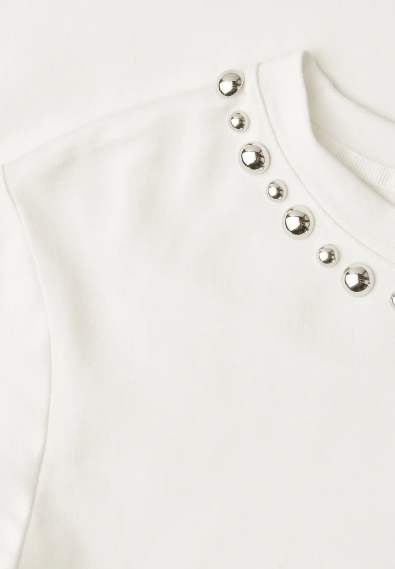short shirt w.deco neck, off white