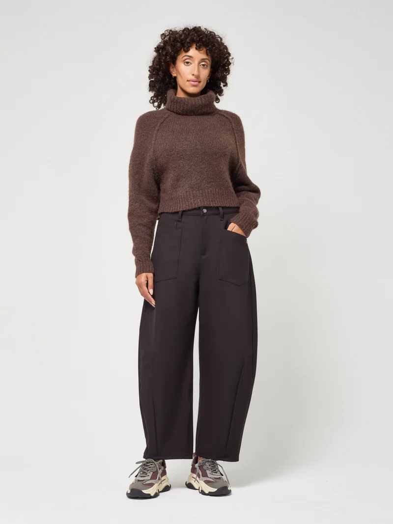 94ODINA, brown