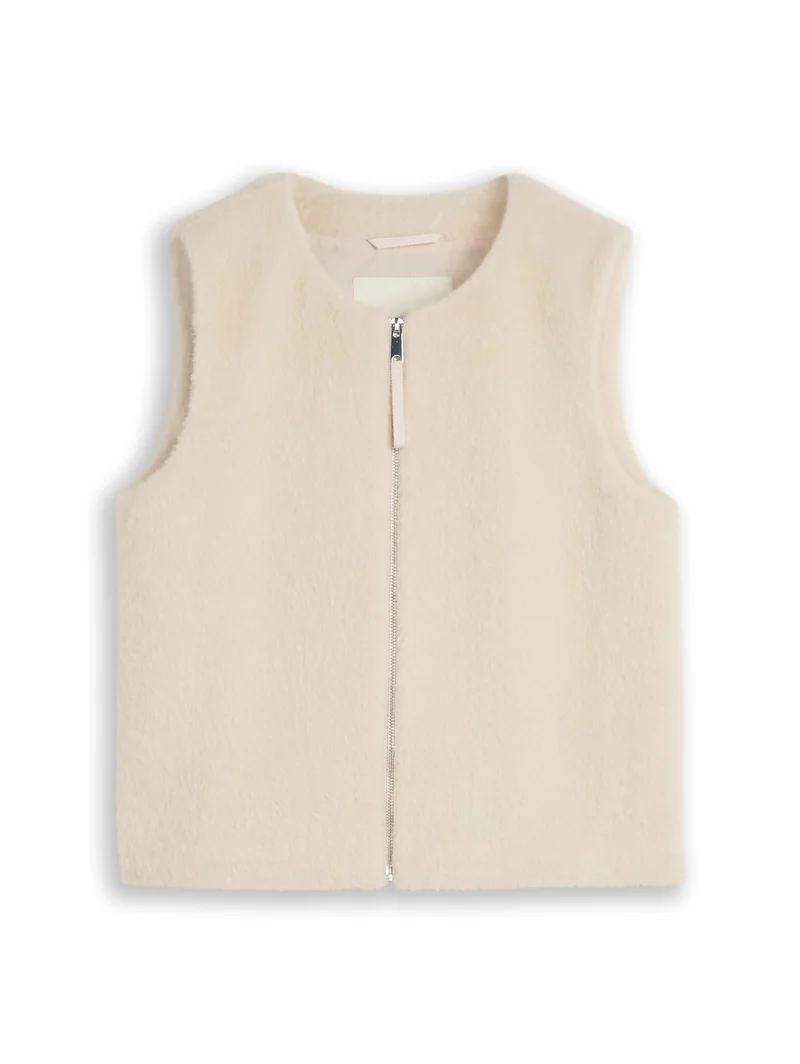 cosy vest, cold beige