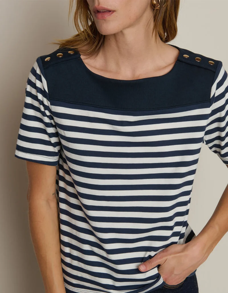 Gestreiftes T-Shirt Johnnie mit U-Boot Ausschnitt