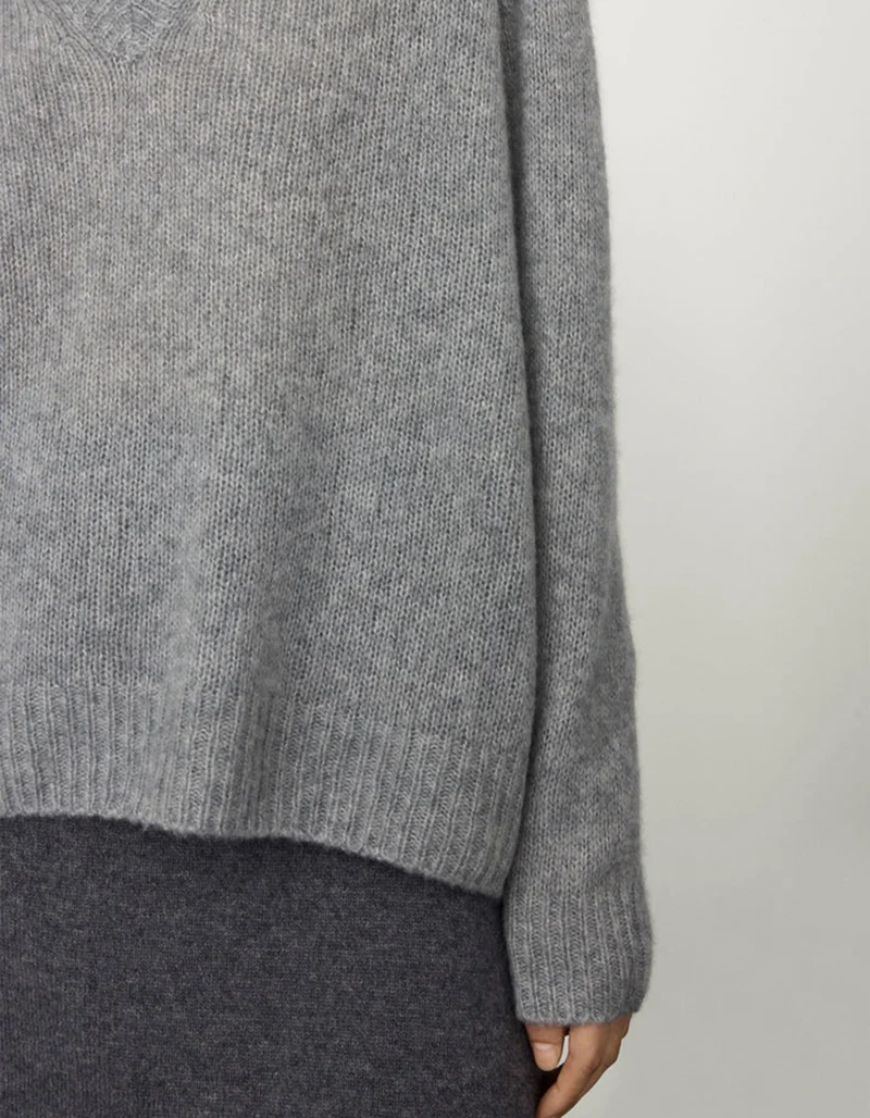 Kaschmir-Seide Pullover Leona mit V-Ausschnitt
