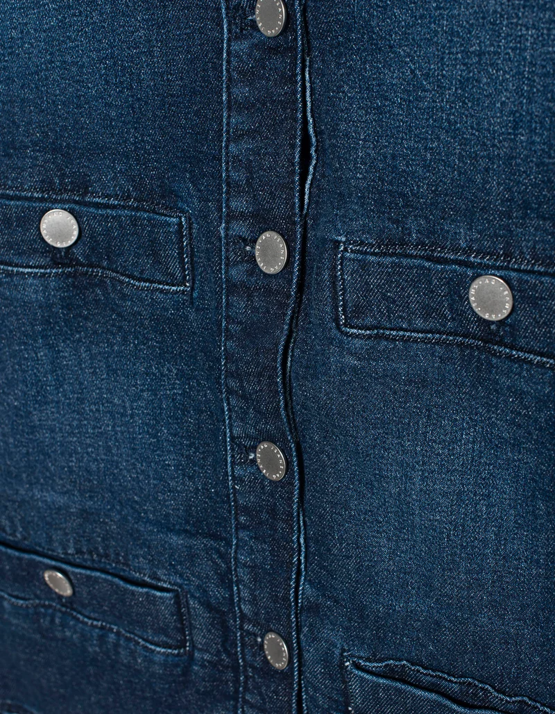 Jeansjacke mit Fransenkanten