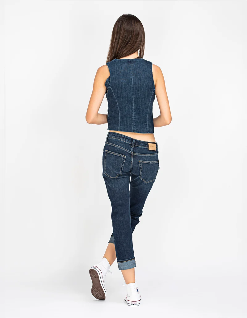 Cropped Slouchy Slim Jeans