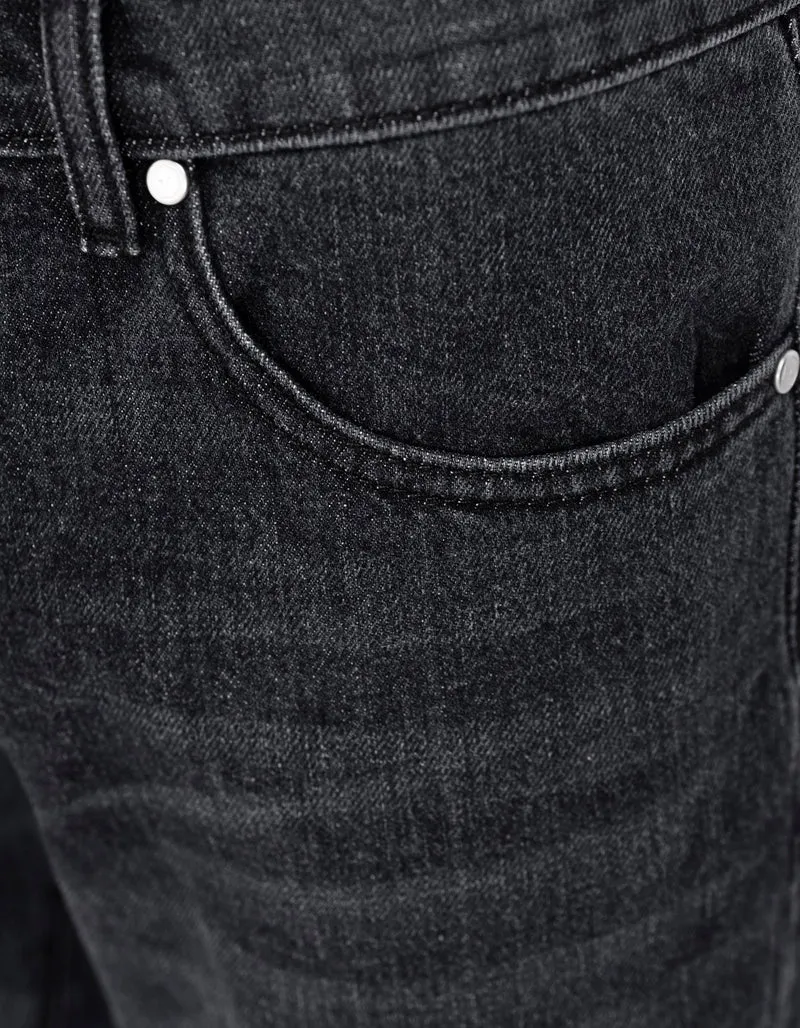 Destroyed Jeans