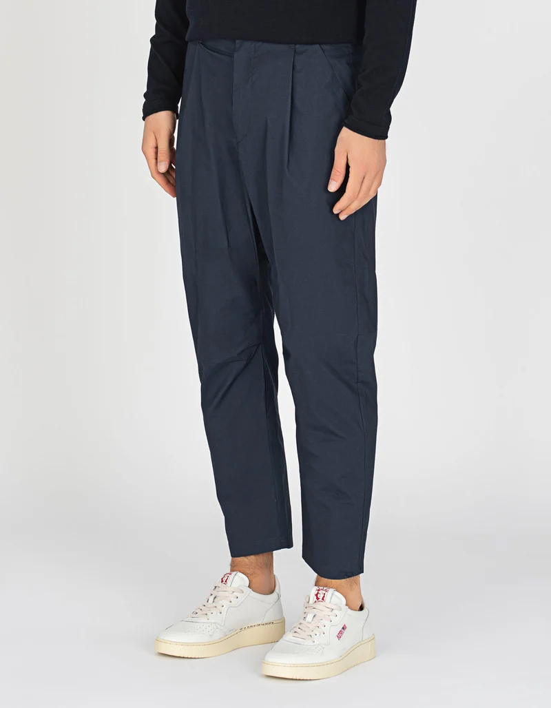 Bundfaltenhose mit Eingrifftaschen