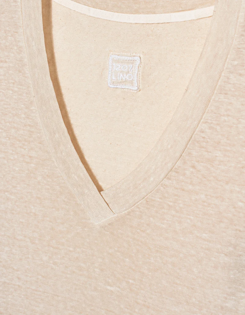Leinen-T-Shirt mit V-Ausschnitt